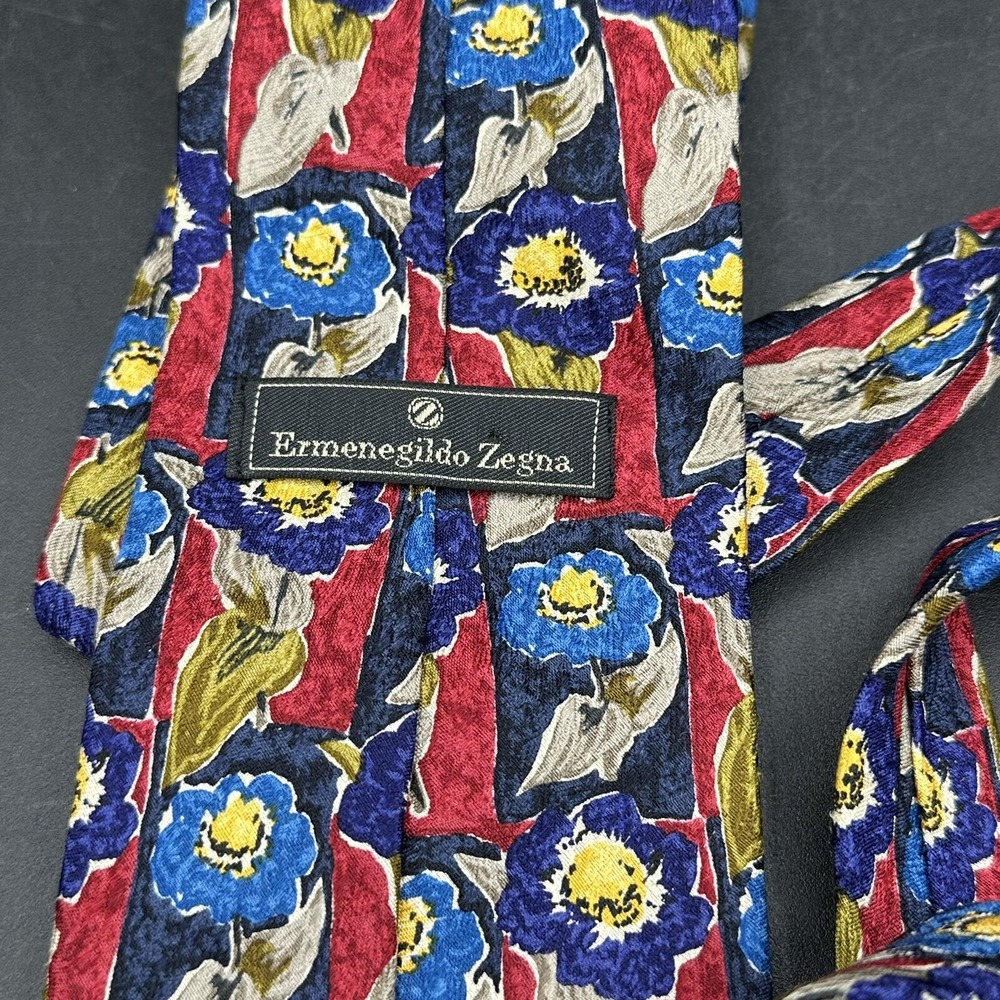 Y2K Vintage Ermenegildo Zegna Tie Red Blue Bold Floral Abstract 100% Silk - Picture 2 of 4
